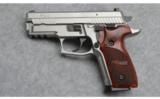 Sig Sauer P229 Elite.40 S&W - 2 of 2