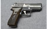 Sig-SauerP220Equinox.45 ACP - 1 of 3