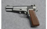 Browning
Hi-Power
9 MM - 2 of 2