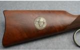 WinchesterJohn Wayne Commemorative32-40 Win. - 2 of 9