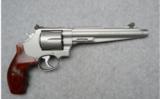 Smith & Wesson
629-6
.44 Mag - 1 of 7