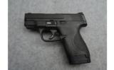 Smith & WessonM&P Shield.40 S&W - 2 of 3