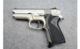 Smith & Wesson69469 MM Para - 2 of 3