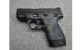 Smith & WessonM&P Shield9 MM - 2 of 3