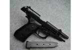 Beretta
92fs
9mm - 3 of 3