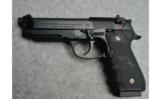 Beretta
96A1
.40 S&W - 2 of 3
