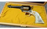 Colt
Frontier Scout Indiana Sesquicentennial
.22LR - 3 of 4