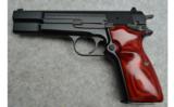 BrowningHi-Power.40 S&W - 2 of 3