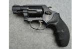 Smith & Wesson
360 Airweight
.38 S&W - 2 of 3
