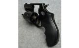 Taurus
Revolver
.38 SPL. - 3 of 3