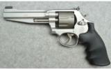 Smith & Wesson
Pro Series
9MM - 2 of 3