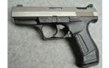 Walther
P99
.40 S&W - 2 of 3