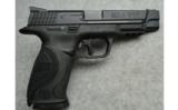Smith & WessonM&P 9 Pro Series - 1 of 4