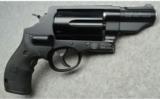 Smith & Wesson ~ Governor ~ .45 Colt / .45 Auto / .410 - 1 of 3