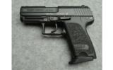 H&K ~ USP Compact ~ .45 Auto - 2 of 3