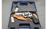 Smith & Wesson 627-5 - 2 of 7