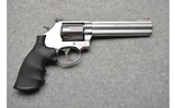 Smith & Wesson ~ 686-6 ~ .357 Magnum - 1 of 3