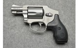 Smith & Wesson ~ 642 Airweight ~ .38 SPL+P - 2 of 3