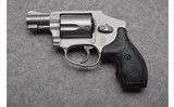 Smith & Wesson ~ 642-1 ~ .38 Spl+p - 2 of 3