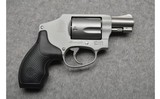 Smith & Wesson ~ 642-1 ~ .38 Spl+p - 1 of 3