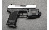 H&K ~ USP Compact ~ 40 S&W - 1 of 3