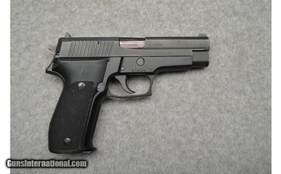 Sig Sauer ~ P226 ~ 9mm Luger