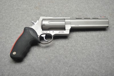 Taurus ~ 513 ~ .45 Long Colt