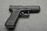 Glock ~ 17 Gen 5 ~ 9mm - 1 of 2