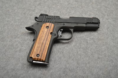 Rock Island Armory ~ M1911 ~ .380 ACP
