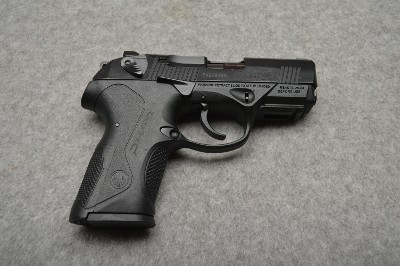 Beretta ~ PX4 Storm ~ 9mm