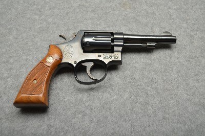 Smith & Wesson ~ 10-7 ~ .38 S&W Spl