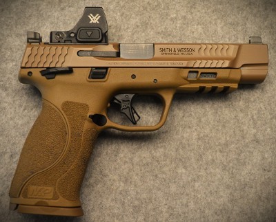 Smith & Wesson ~ M&P 9 ~ 9mm Luger - Image 1 of 2