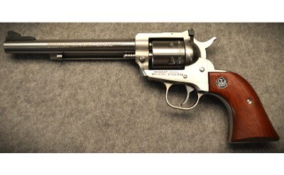 Sturm Ruger ! New Model Single Six ~ .22 Long Rifle, .22 Magnum - Image 2 of 2