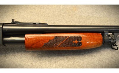 Ithaca ~ Model 37 ~ 12 Gauge - Image 5 of 11