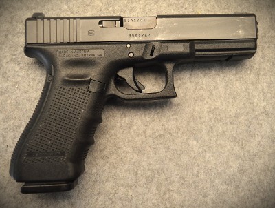 Glock ~ 17 Gen 4 ~ 9mm Luger - Image 1 of 2