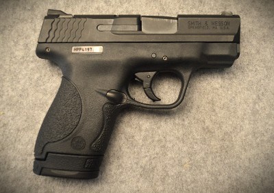 Smith & Wesson ~ M&P 40 Shield ~ .40 S&W - Image 1 of 2
