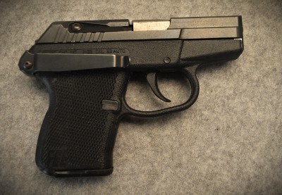 KelTec ~ P-32 ~ .32 ACP - Image 1 of 2