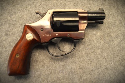 Charter Arms ~ Undercover ~ .38 Special - Image 1 of 2