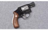 Smith & Wesson 42 Airweight ~ .38 Special - 1 of 2