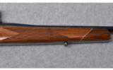 Weatherby MK V ~ .300 Weatherby Magnum - 4 of 9