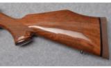 Weatherby Mark V ~ .300 Weatherby Magnum - 4 of 9