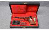 Browning Medalist ~ .22 Long Rifle - 3 of 3