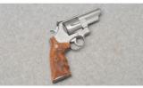 Smith & Wesson 629-1 ~ .44 Magnum - 1 of 2