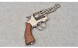 Smith & Wesson ~ WWII 38-200 K Frame ~ .38 S&W - 1 of 2