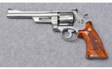Smith & Wesson ~ 624 ~ .44 Spec. - 2 of 3
