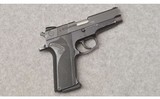 Smith & Wesson ~ Model 910 ~ DA/SA Semi Auto Pistol ~ 9MM Parabellum - 1 of 8