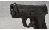 Smith & Wesson ~ Model M&P 40c ~ Semi Auto Pistol ~ .40 S&W - 6 of 7