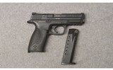 Smith & Wesson ~ Model M&P 40 ~ Semi Auto Pistol ~ .40 S&W - 7 of 7