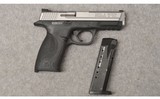 Smith & Wesson ~ Model M&P 40 ~ Semi Auto Pistol ~ .40 S&W - 7 of 7