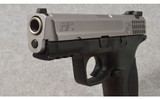 Smith & Wesson ~ Model M&P 40 ~ Semi Auto Pistol ~ .40 S&W - 6 of 7